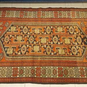 Hand Knotted Wool Rug # 73