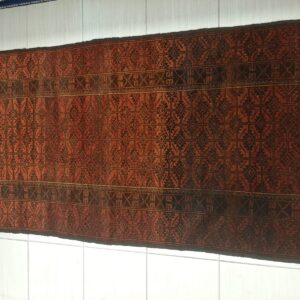 Hand Knotted Wool Rug #121