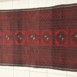 Hand Knotted Wool Rug # 139